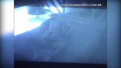 Marido filma a su mujer follando con su vecino y descubre que es un cornudo
